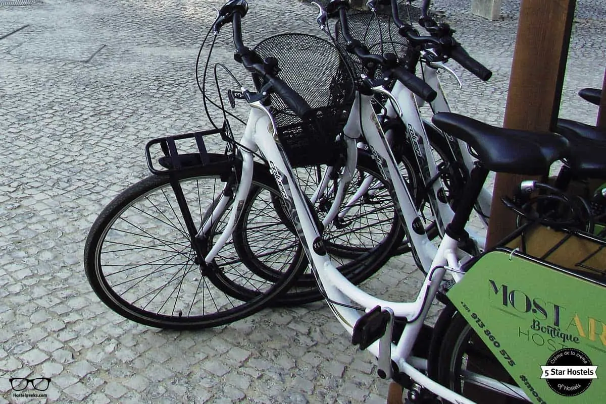 Rent a bike and discover Leiria at Most art boutique Hostel
