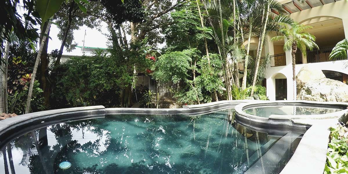 Fauna Luxury Hostel: Pura Vida Lifestyle in San José, Costa Rica