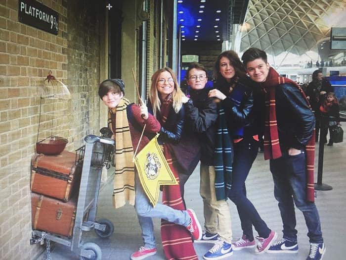 Harry Potter Walking Tour - Best things to do in london for families