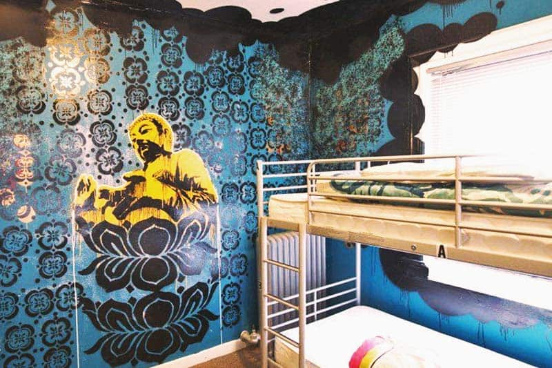 The Art Hostel, the City Seattle Hostel rooms painted with murals