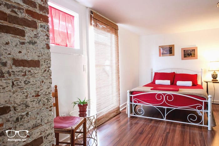 Auberge NOLA Hostel is one of the best hostels in New Orleans, Louisiana, USA