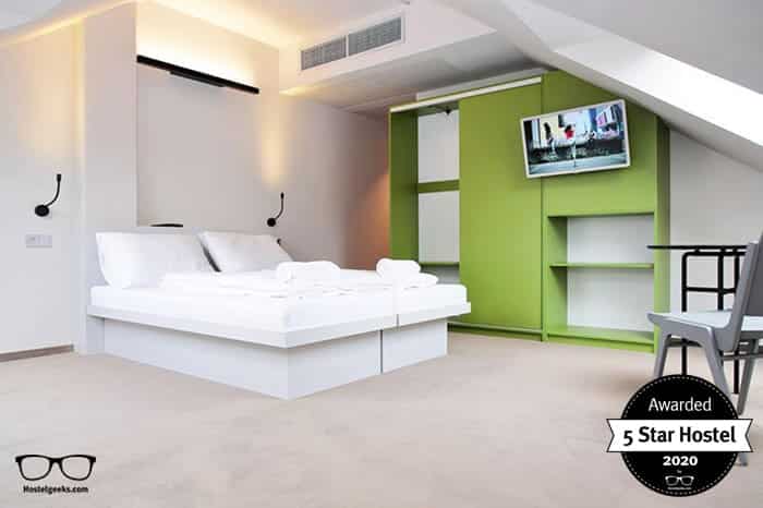 Maverick Student Lodge is a brand new 5 Star Hostel in Budapest, Hungary
