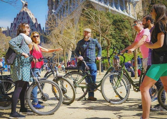 Gaudi E-Bike Tour (with Park Guell ticket)