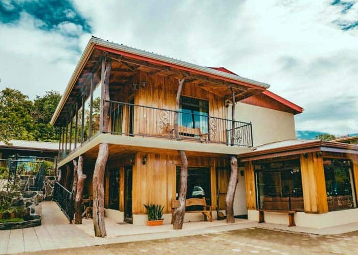 Monteverde Rustic Lodge