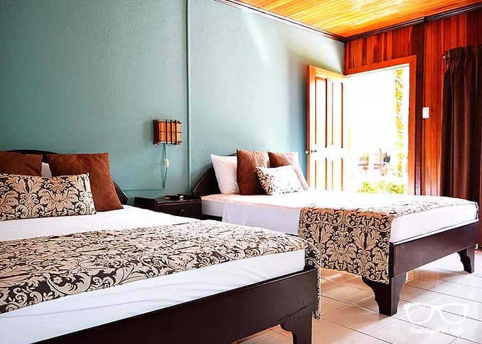 Arenal Hostel Resort Room