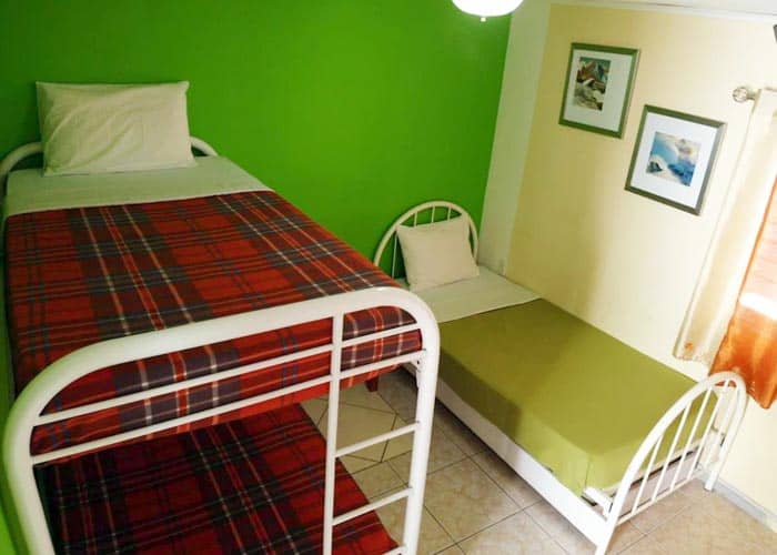 Hostel Room Aruba Private Bedroom