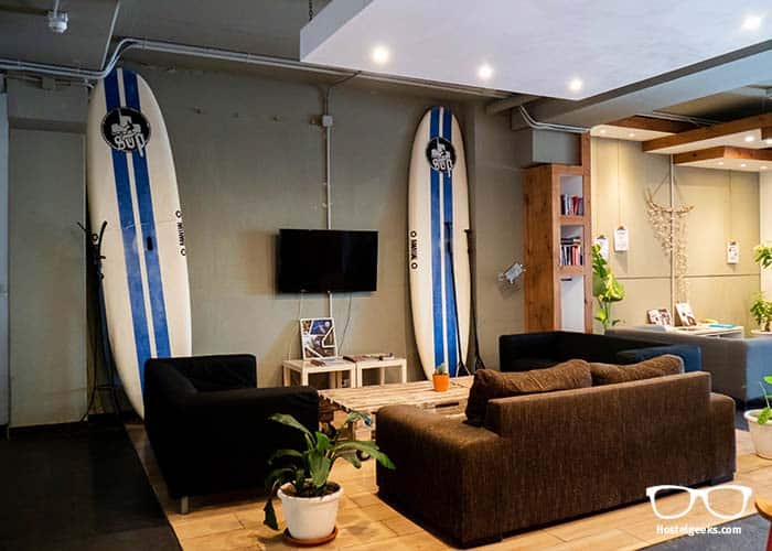 South Hostel Tarifa - Kite Service Center Living Room