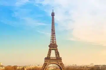 5 Hostels in Paris near the Eiffel Tower - for a Breath Taking View of a Famous Landmark