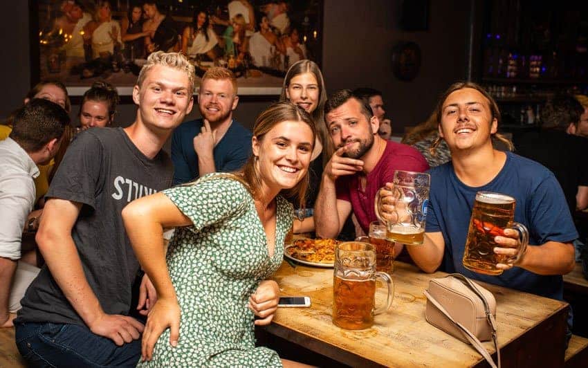 5 COOLEST Party Hostels in Munich
