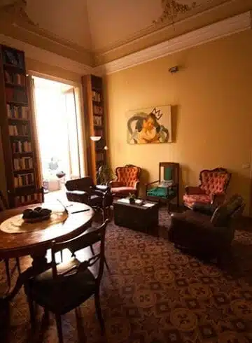 Casa Verdi - House of Travelers Lounge